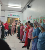 Hospital Santa Helena realiza curso com os colaboradores sobre o Método Canguru
